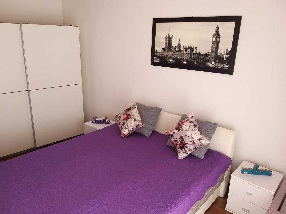 3 Bedroom Apartment With Terrace And Free Parking Split Bagian luar foto